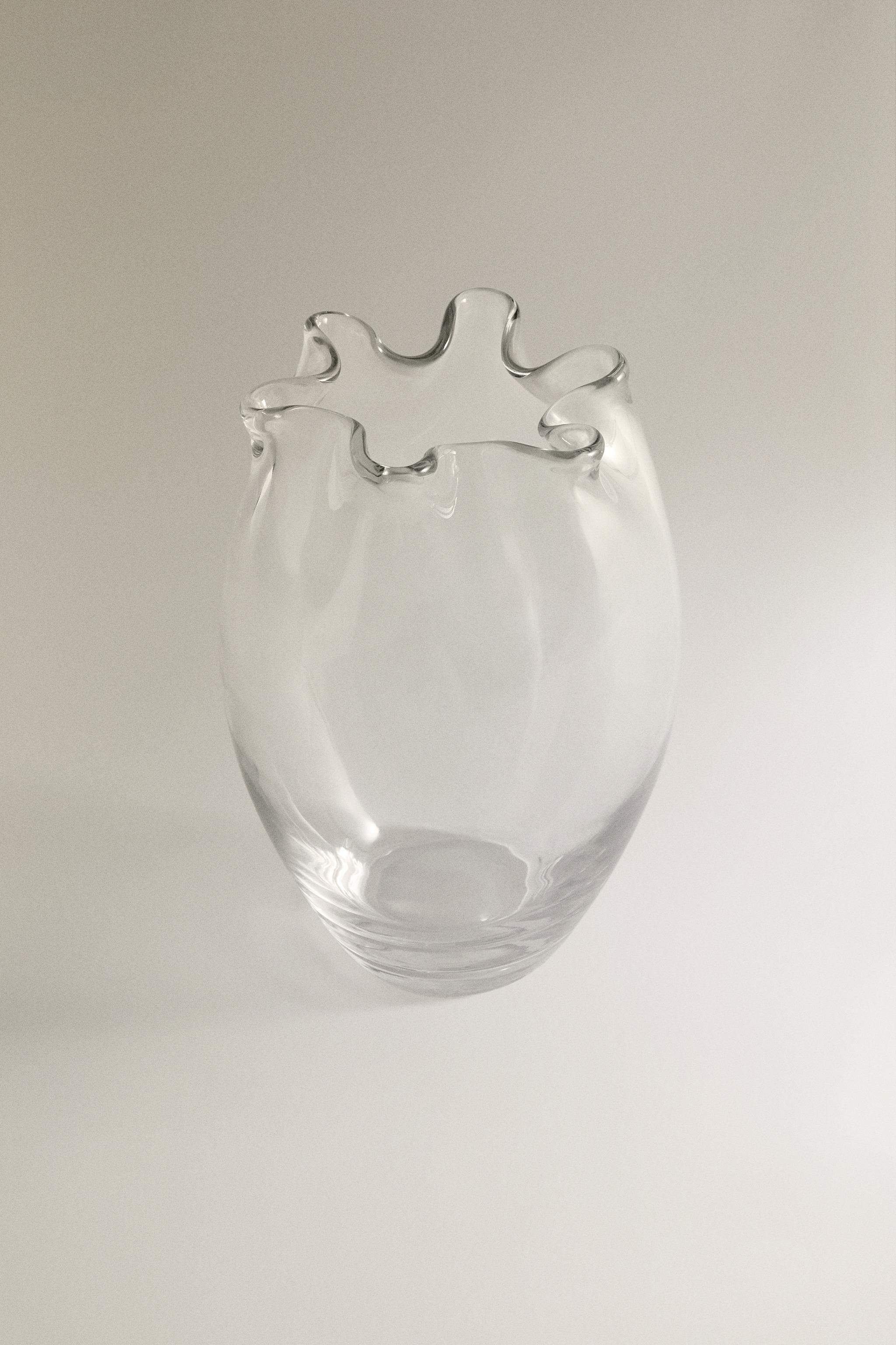 VASE ONDULÉ